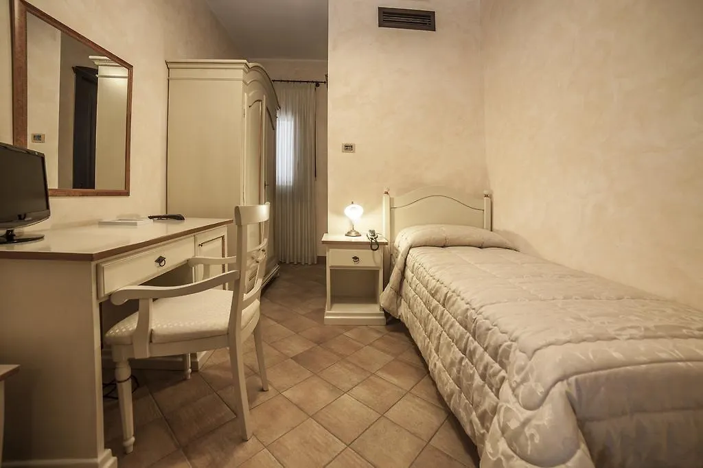 ****  L'Antica Ruota Hotel Capo dʼOrlando Italia