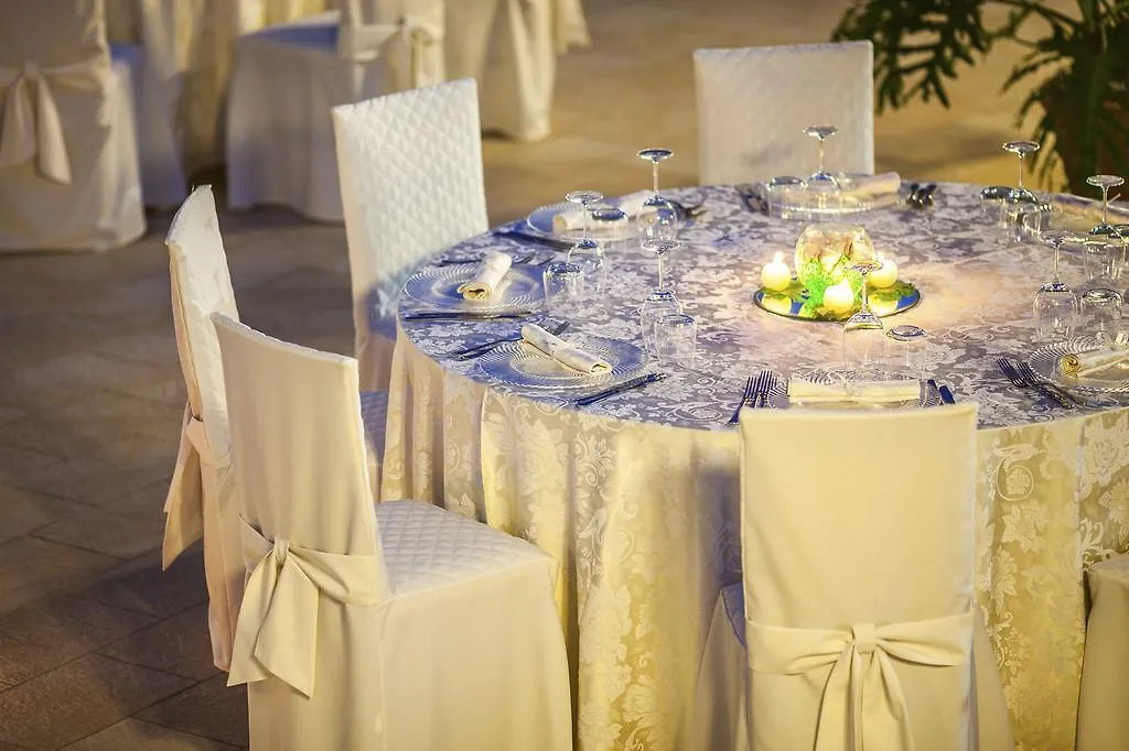 L'Antica Ruota Hotel Capo dʼOrlando 4*,